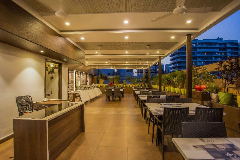 Oyo 10007 Hotel Grace Residency Mumbai Exterior photo